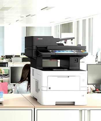 Kyocera impresora en la oficina